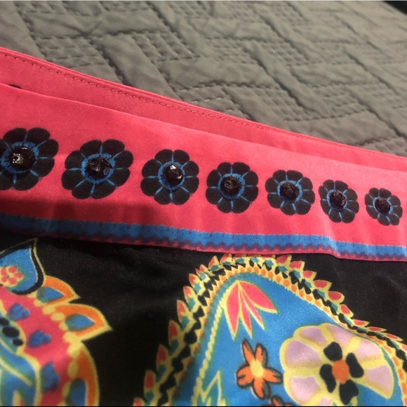 One shoulder top - Picture 3 of 4